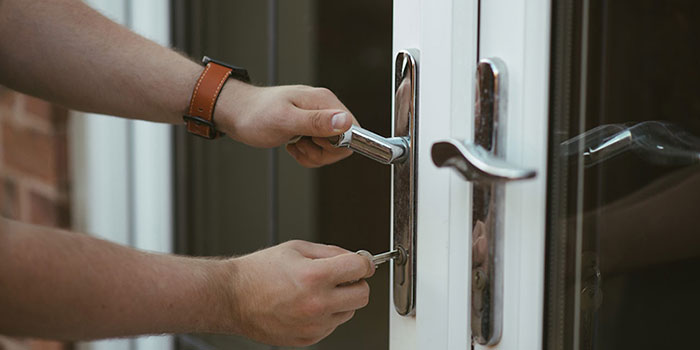 One Click Locksmith Provides Security Solutions in Winchester